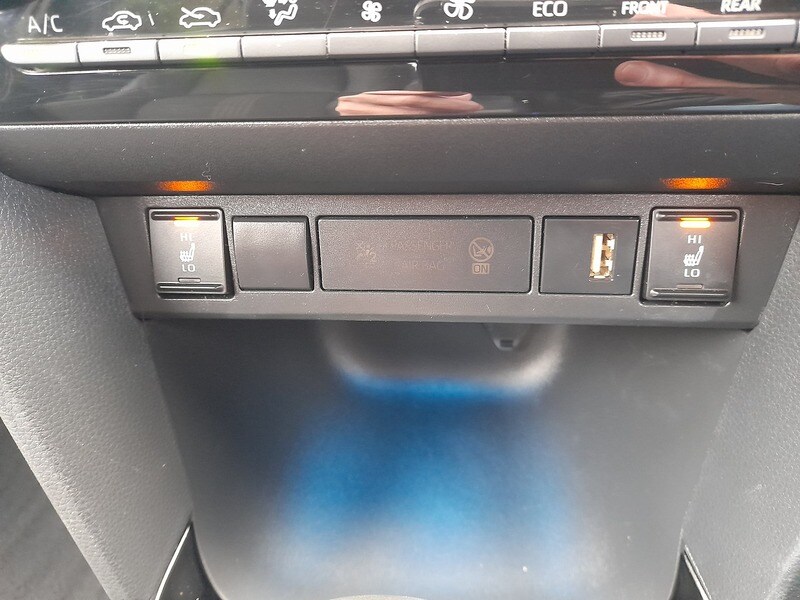 Used Toyota Yaris Cross 2022 for sale - 77231298: Photo 22