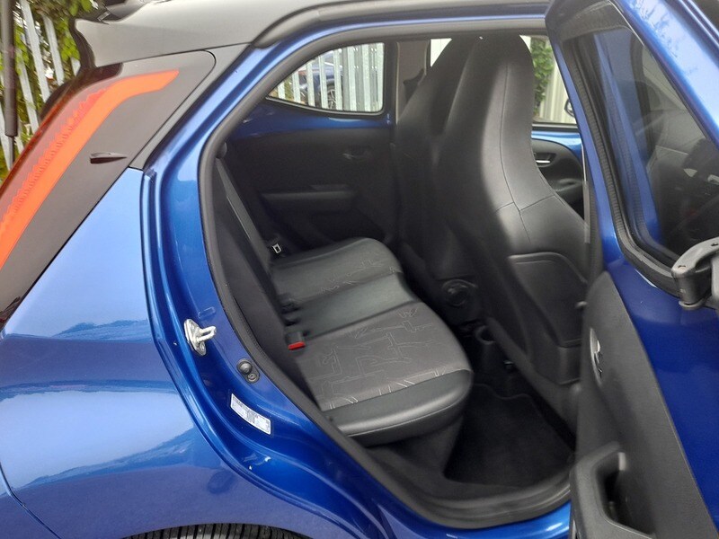 Used Toyota AYGO 2018 for sale - 77231239: Photo 11