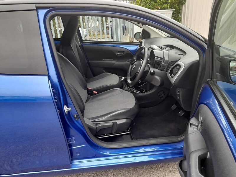 Used Toyota AYGO 2018 for sale - 77231239: Photo 8