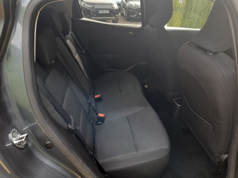 Used Renault Clio 2020 for sale - 77404584: Photo 13