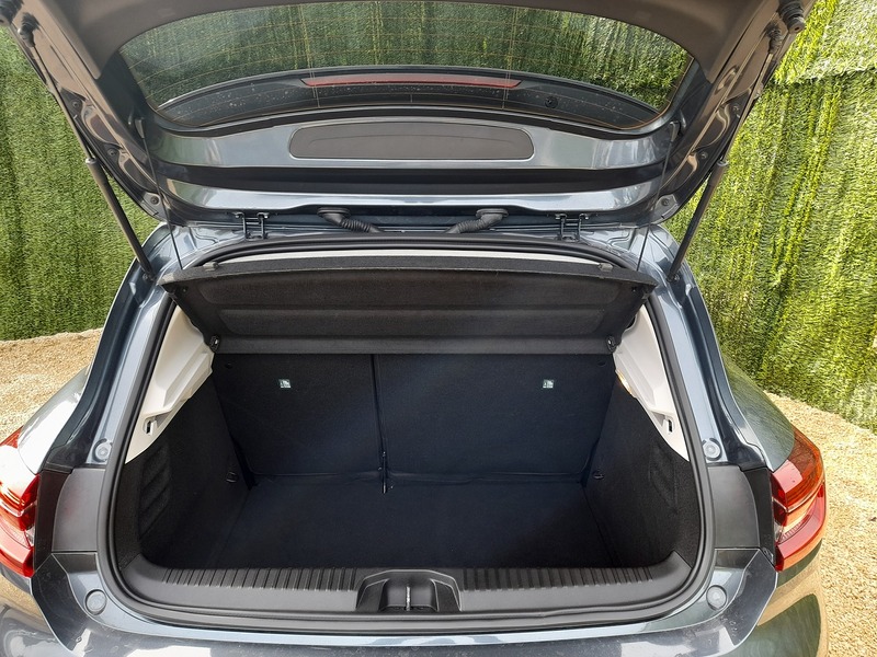 Used Renault Clio 2020 for sale - 77404584: Photo 16