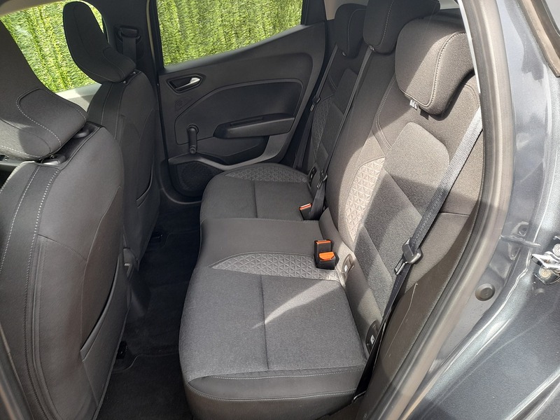 Used Renault Clio 2020 for sale - 77404584: Photo 17