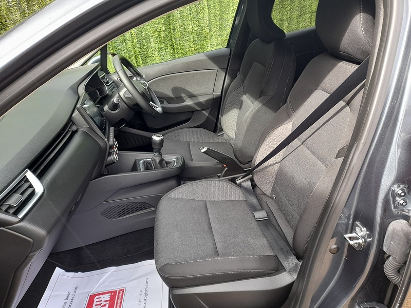 Used Renault Clio 2020 for sale - 77404584: Photo 18