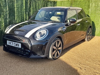 Used MINI Hatch 2021 for sale - 78711787: Photo
