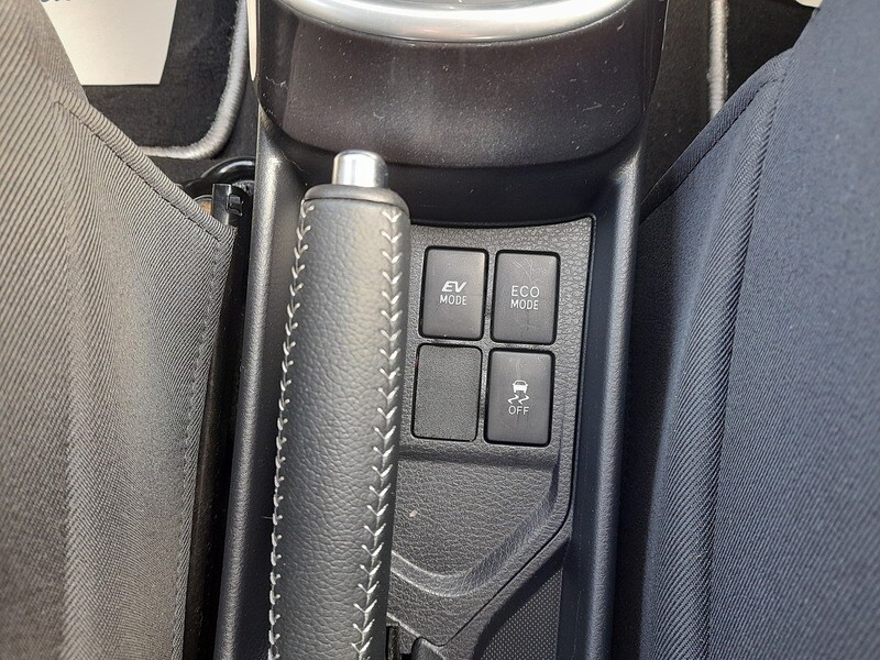 Used Toyota Yaris 2020 for sale - 77231244: Photo 19