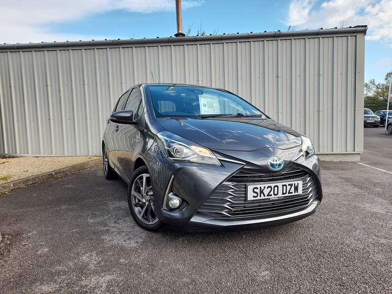 Used Toyota Yaris 2020 for sale - 77231244: Photo 2