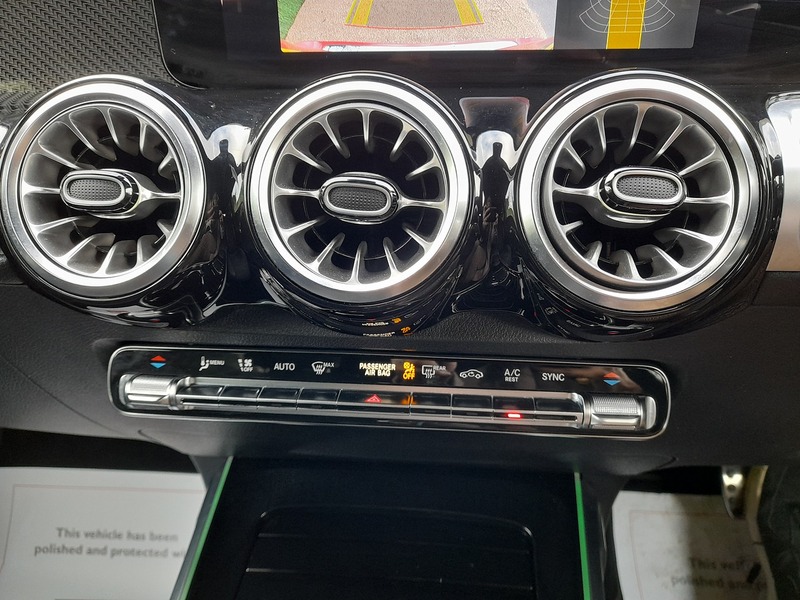 Used Mercedes-Benz GLB 2022 for sale - 77231325: Photo 31