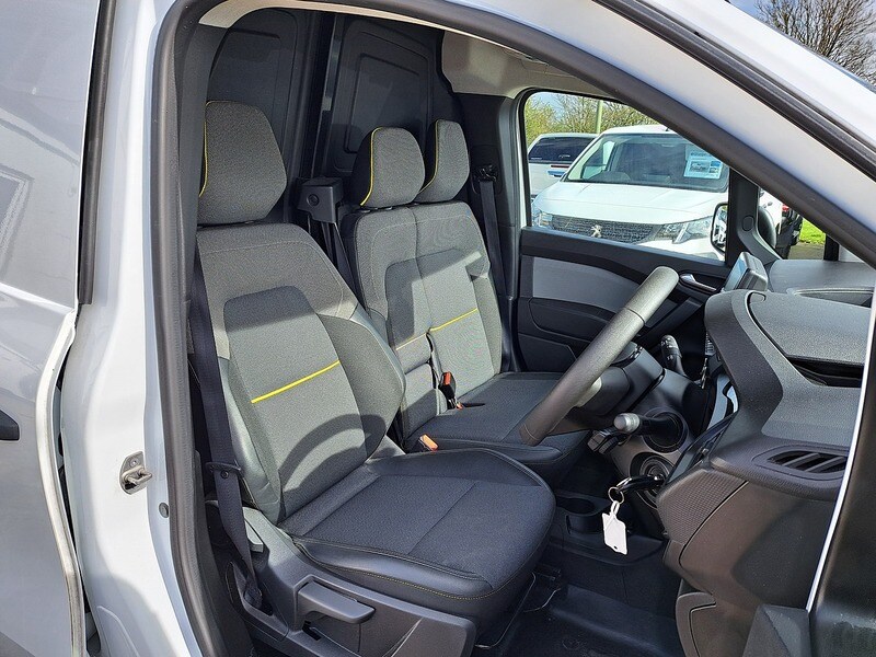 Used Renault Kangoo 2024 for sale - 77937452: Photo 7