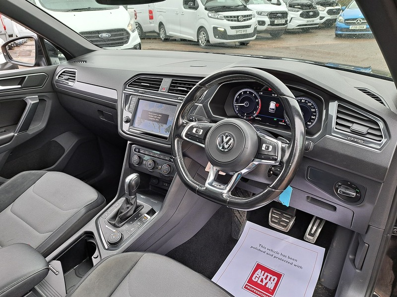 Used Volkswagen Tiguan for sale - 77298325: Photo 2