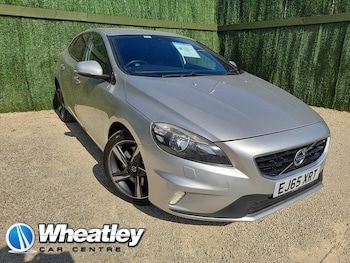 Used Volvo V40 2015 for sale - 79550295: Photo