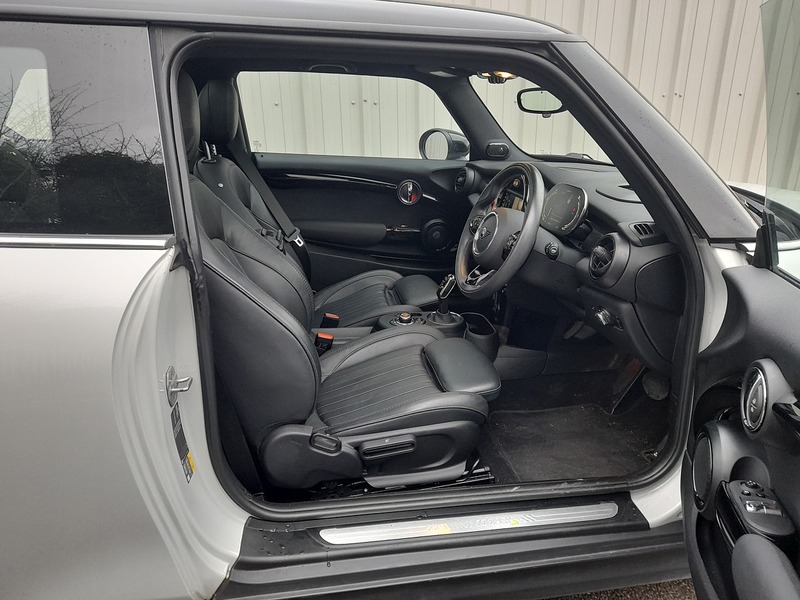 Used MINI Hatch 2021 for sale - 77231303: Photo 10