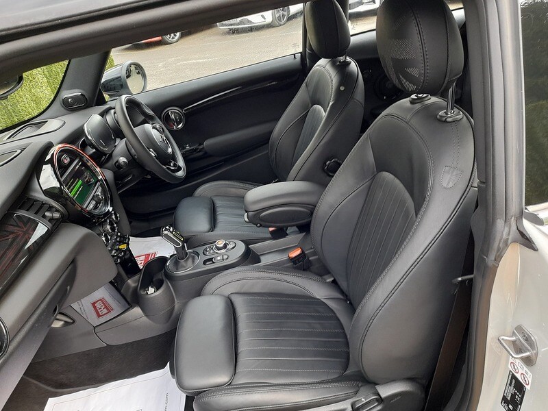 Used MINI Electric Hatch 2021 for sale - 77231303: Photo 21