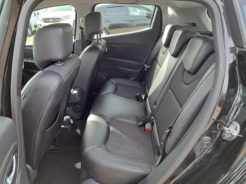 Used Renault Clio 2017 for sale - 78069446: Photo 32