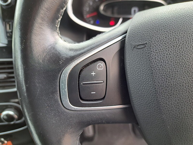 Used Renault Clio 2017 for sale - 78069446: Photo 36