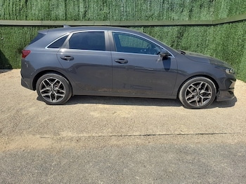 Used Kia Ceed 2024 for sale - 79409934: Photo