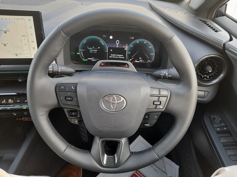 Used Toyota C-HR 2024 for sale - 77231274: Photo 11