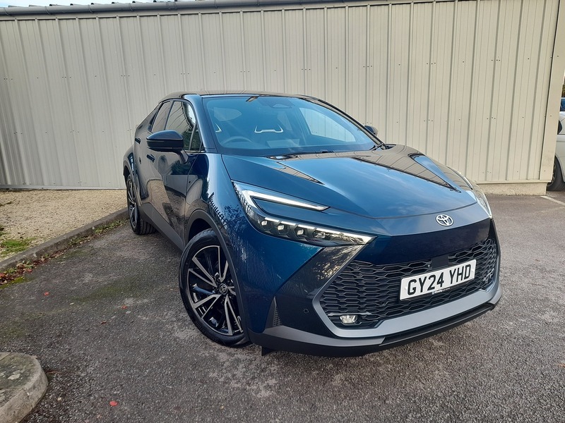 Used Toyota C-HR 2024 for sale - 77231274: Photo 2