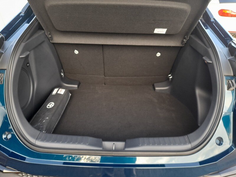 Used Toyota C-HR 2024 for sale - 77231274: Photo 25