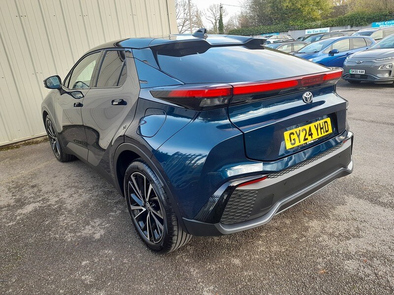 Used Toyota C-HR 2024 for sale - 77231274: Photo 8