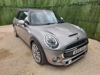 Used MINI Convertible 2016 for sale - 78177542: Photo