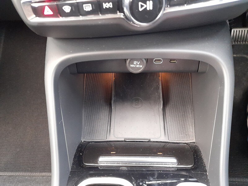 Used Volvo XC40 for sale - 77640082: Photo 30