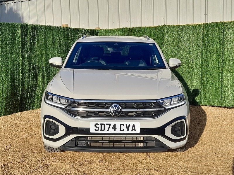 Used Volkswagen T-Roc 2024 for sale - 77272328: Photo 3