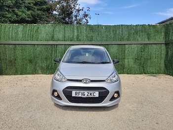Used Hyundai i10 2016 for sale - 79197819: Photo