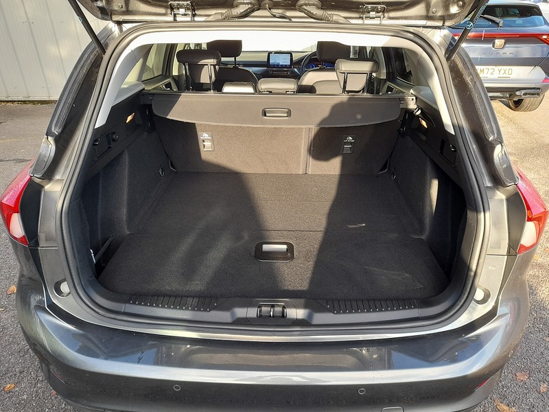 Used Ford Focus 2022 for sale - 77547799: Photo 11