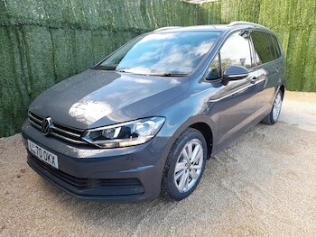 Used Volkswagen Touran 2020 for sale - 78311536: Photo