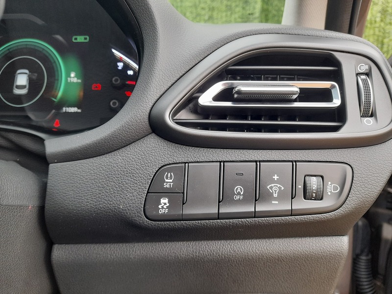 Used Hyundai i30 2023 for sale - 77508062: Photo 24