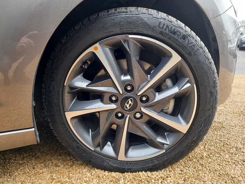 Used Hyundai i30 2023 for sale - 77508062: Photo 44