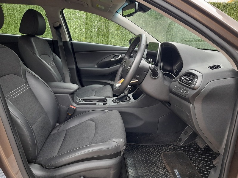 Used Hyundai i30 2023 for sale - 77508062: Photo 9