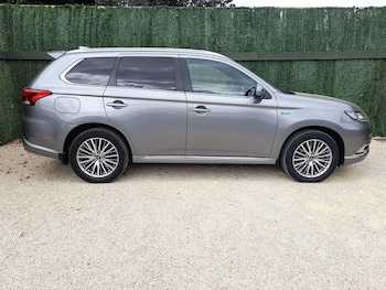 Used Mitsubishi Outlander 2020 for sale - 79478128: Photo