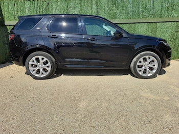 Used Land Rover Discovery Sport 2021 for sale - 79297380: Photo