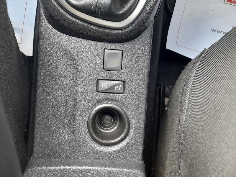 Used Renault Captur 2018 for sale - 78177544: Photo 30