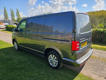 Used Volkswagen Transporter 2019 for sale - 78612463: Photo