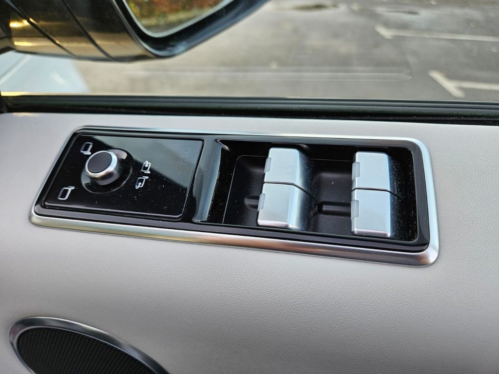 Used Land Rover Range Rover Sport 2021 for sale - 76962243: Photo 34