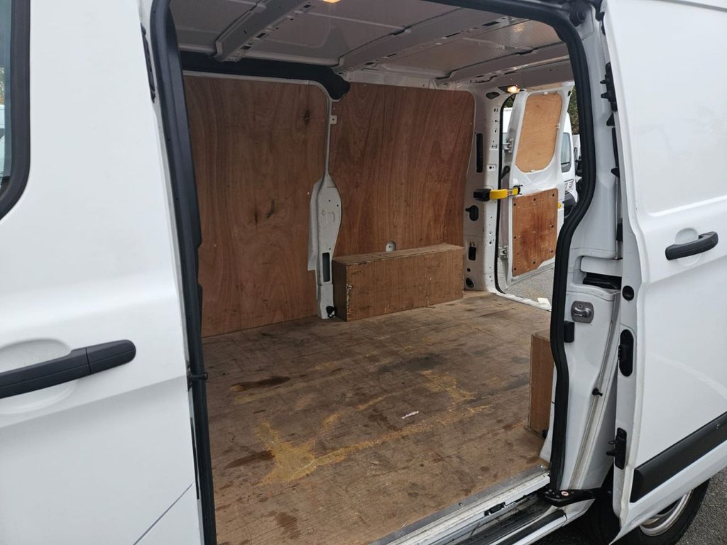 Used Ford Transit Custom 2021 for sale - 76962116: Photo 10