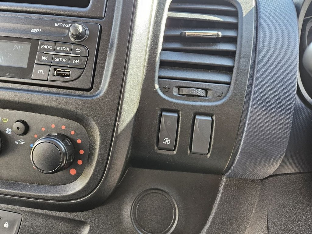 Used Vauxhall Vivaro 2019 for sale - 76333400: Photo 25