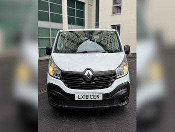Used Renault Trafic 2018 for sale - 77188801: Photo