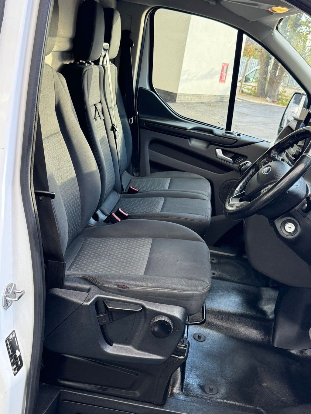 Used Ford Transit Custom 2021 for sale - 76962249: Photo 12