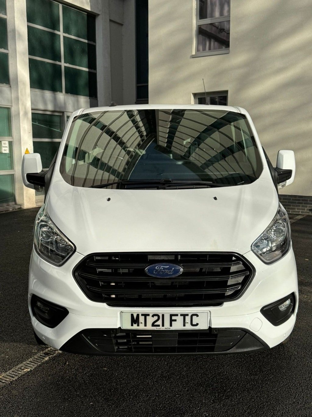 Used Ford Transit Custom 2021 for sale - 76962249: Photo 2
