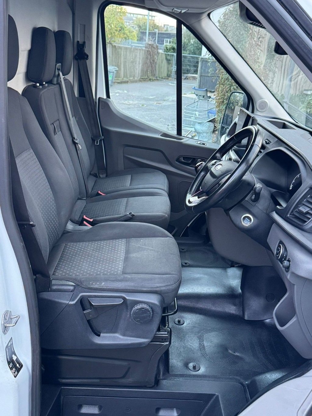 Used Ford Transit 2022 for sale - 76962129: Photo 14