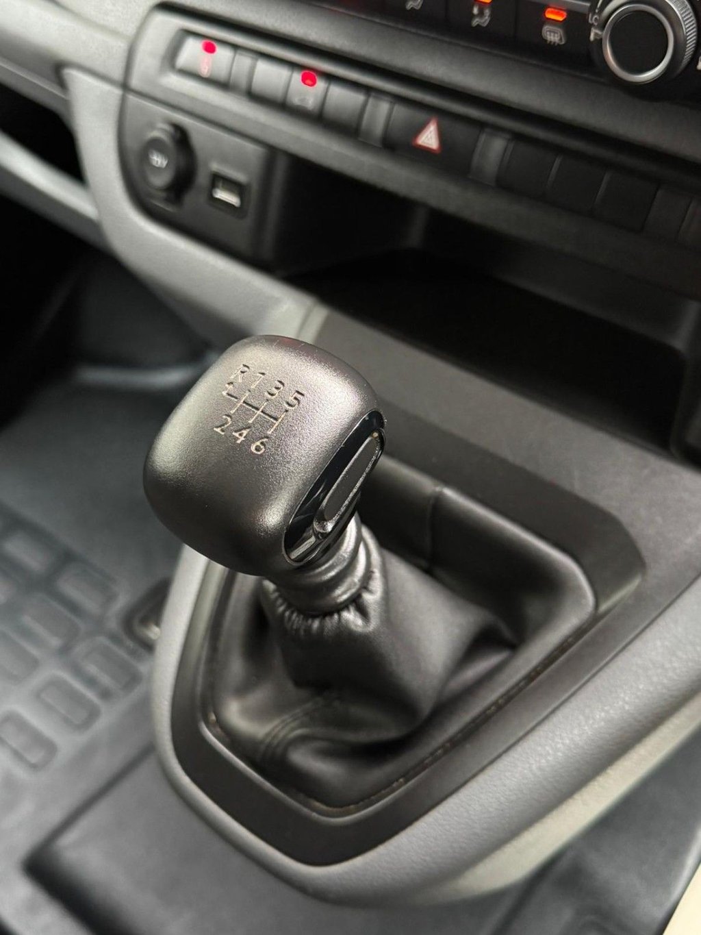 Used Citroen Dispatch 2021 for sale - 76223809: Photo 23