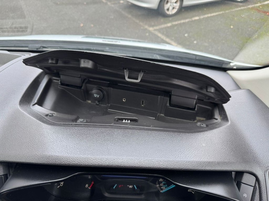 Used Ford Transit 2017 for sale - 76962141: Photo 24