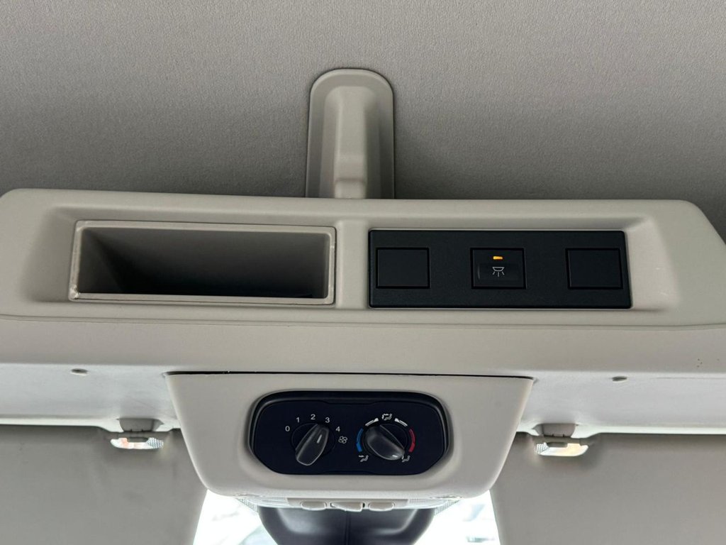 Used Ford Transit 2017 for sale - 76962141: Photo 26