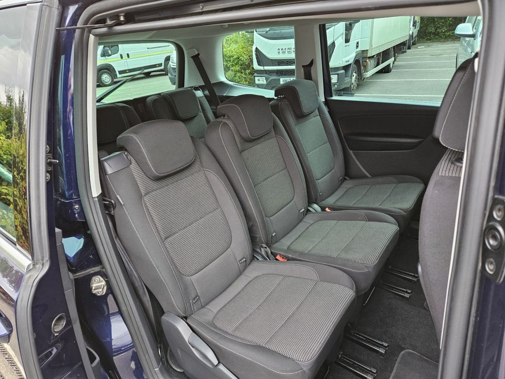 Used Volkswagen Sharan 2018 for sale - 76962236: Photo 16