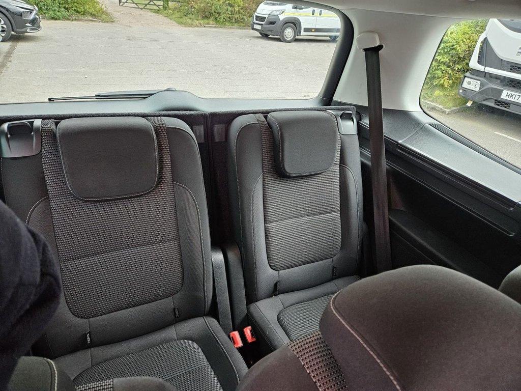 Used Volkswagen Sharan 2018 for sale - 76962236: Photo 17