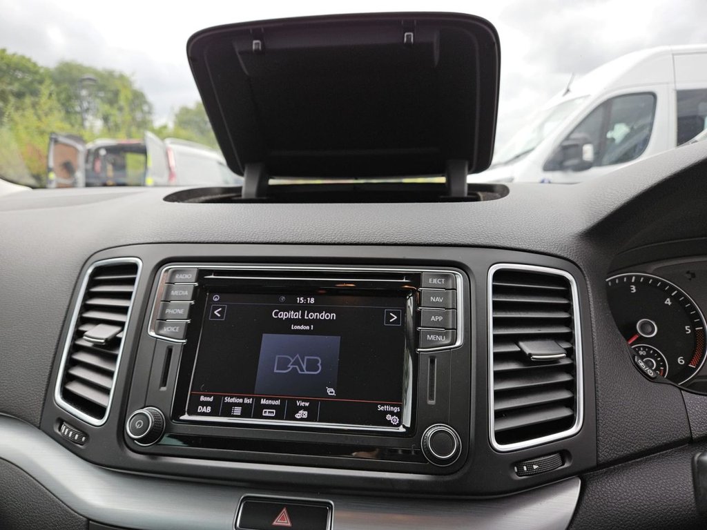 Used Volkswagen Sharan 2018 for sale - 76962236: Photo 45