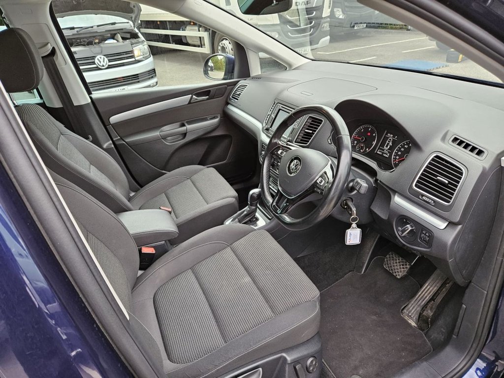 Used Volkswagen Sharan 2018 for sale - 76962236: Photo 9